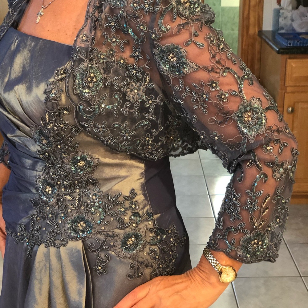 Montage Beautiful Mother of the Bride Dress - Picture 6 of 8
